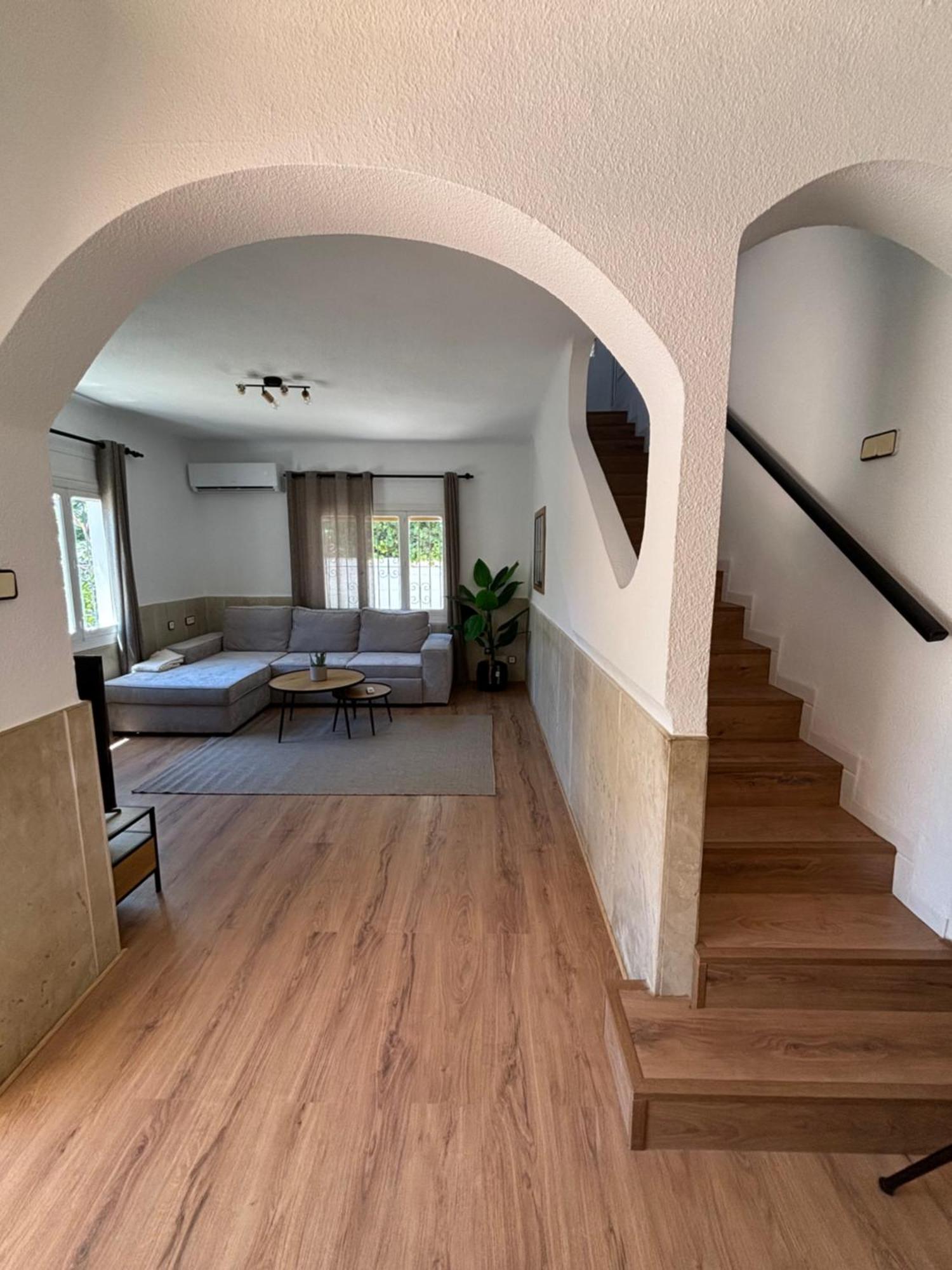 אל קאמפיו Villa Con Piscina A 5 Min A Pie De La Playa Y Pau5 מראה חיצוני תמונה