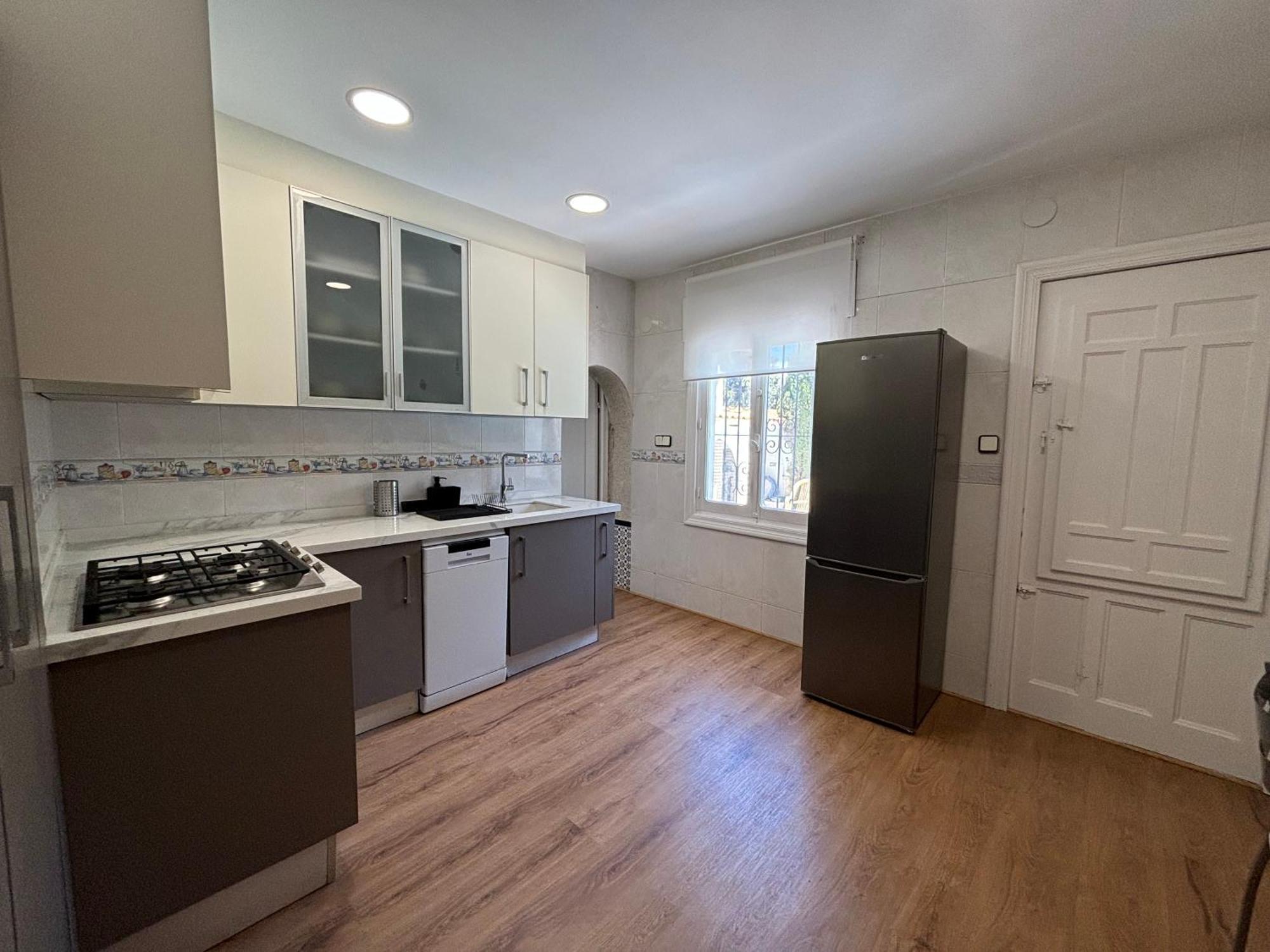 אל קאמפיו Villa Con Piscina A 5 Min A Pie De La Playa Y Pau5 מראה חיצוני תמונה