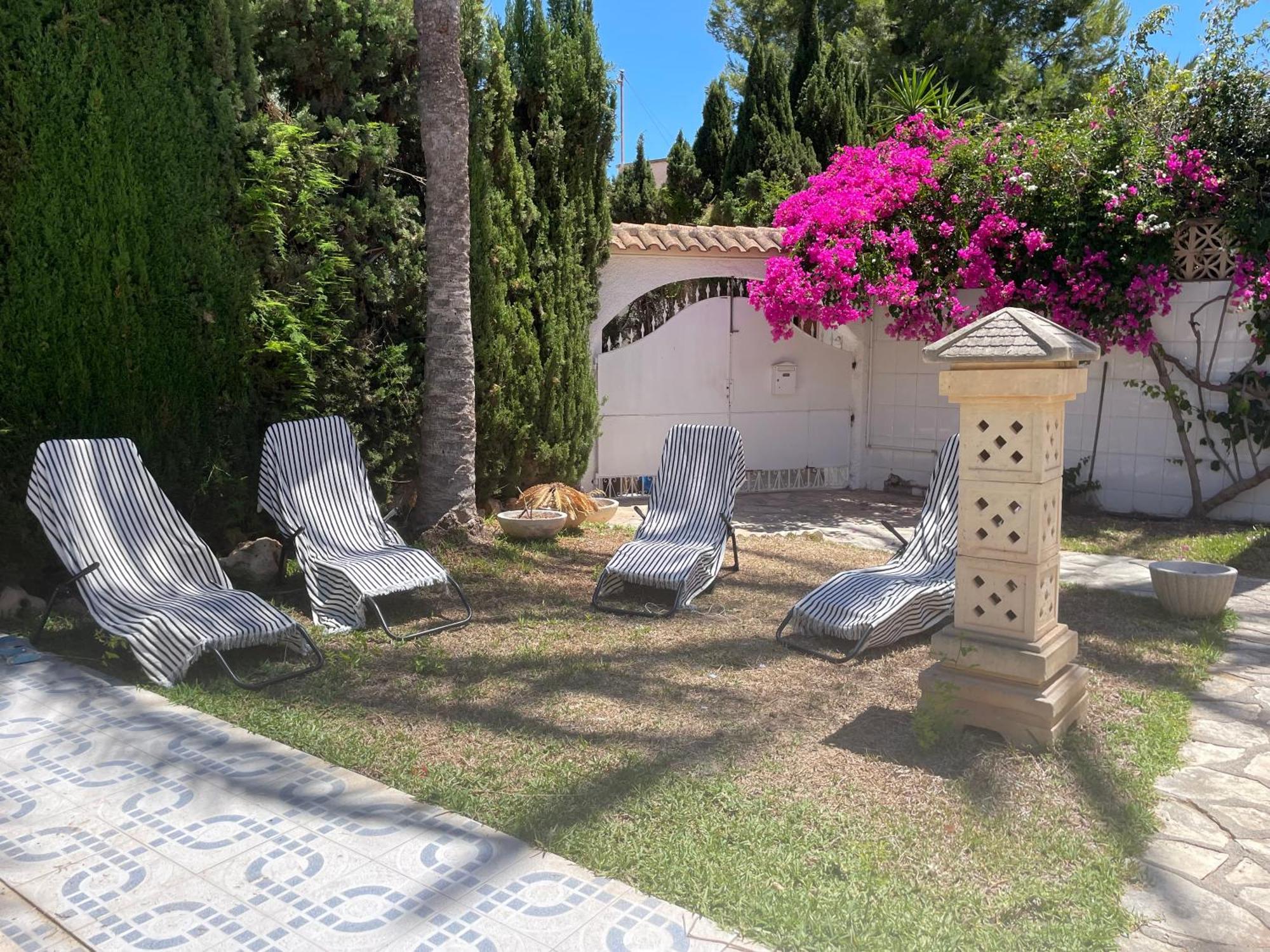 אל קאמפיו Villa Con Piscina A 5 Min A Pie De La Playa Y Pau5 מראה חיצוני תמונה