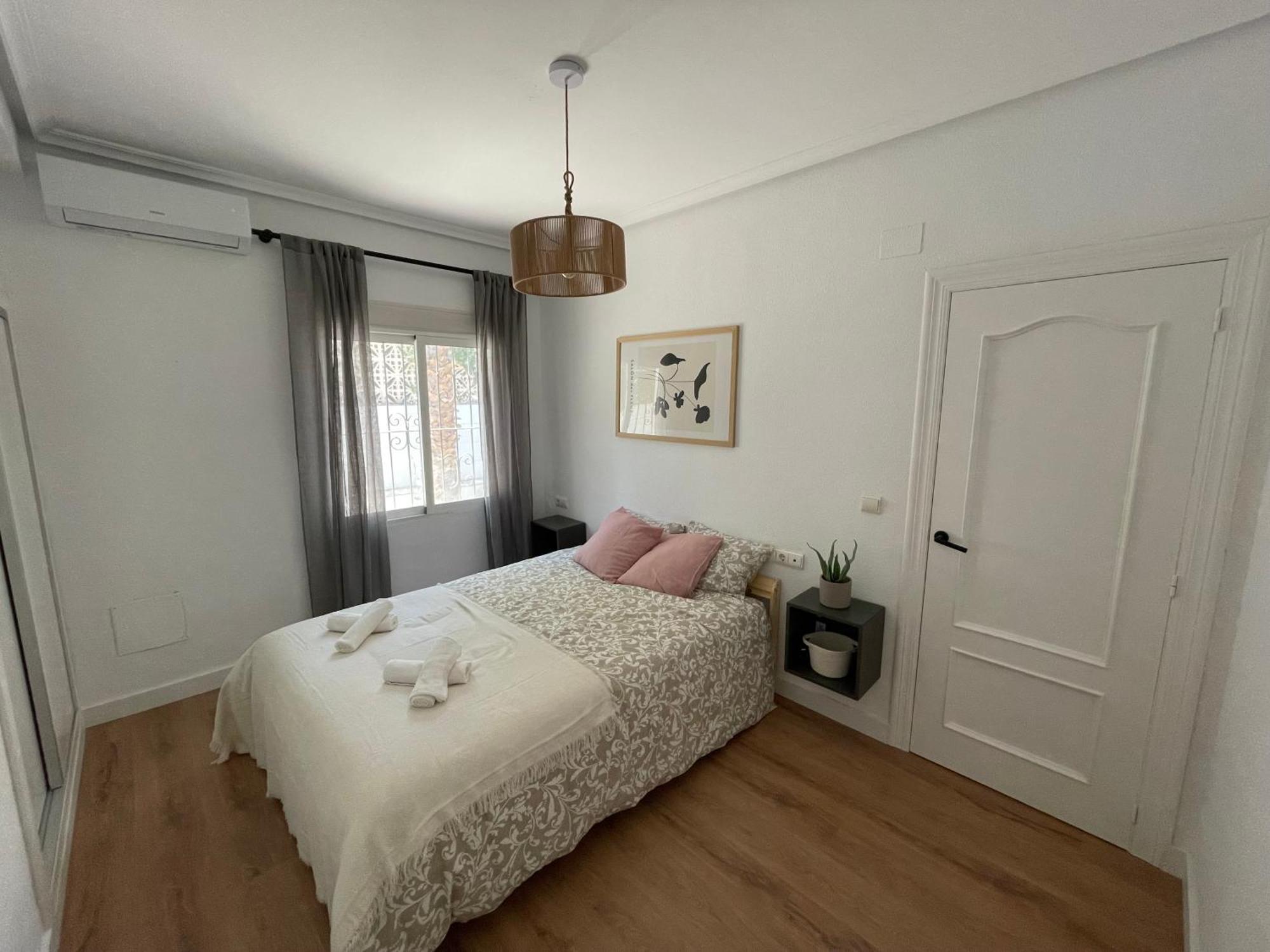 אל קאמפיו Villa Con Piscina A 5 Min A Pie De La Playa Y Pau5 מראה חיצוני תמונה